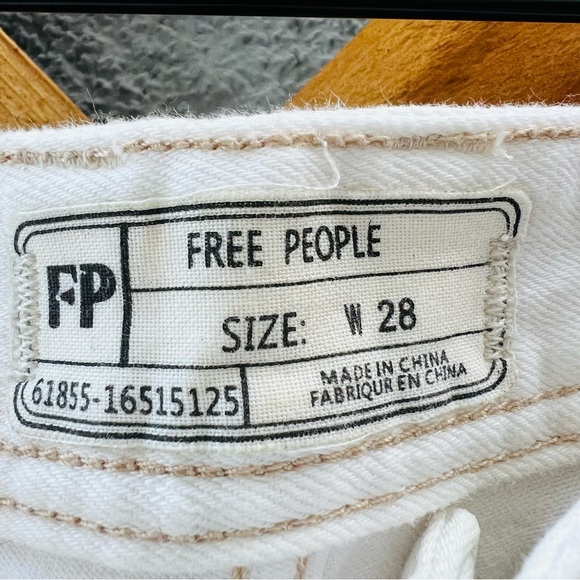 Free People Women’s Skinny Jeans in size 28 - Picture 8 of 12